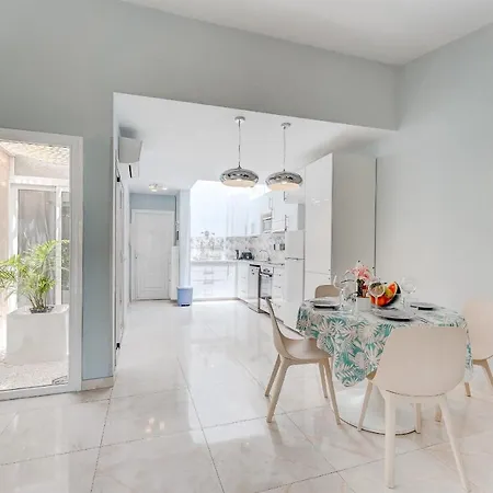 Apartment Beautiful In Island Village Costa Adeje (Tenerife)